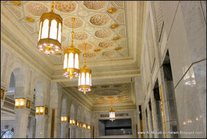 Interior of Masjid al-Haram3