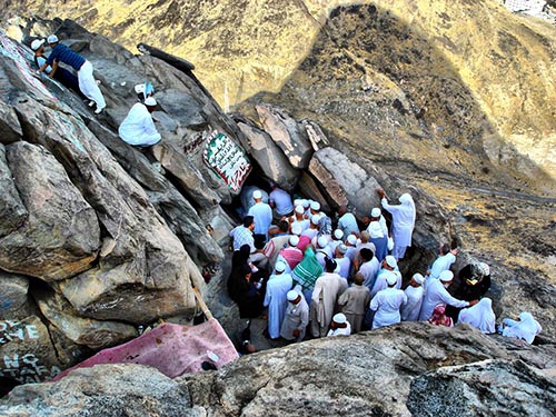 Jabal al-Nour and the entrance to the Cave of Hira